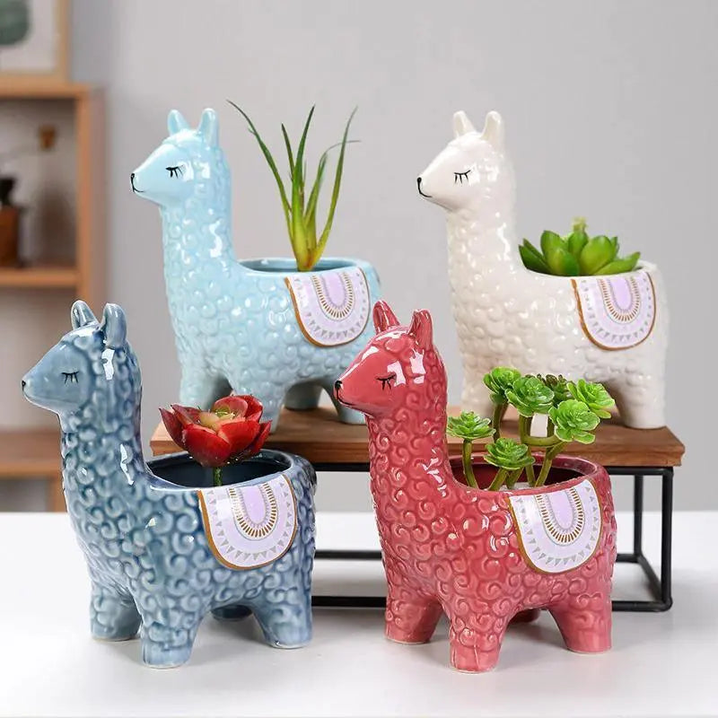 Alpaca Ceramic Succulent Planter - Stem & Sill