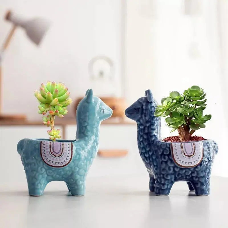 Alpaca Ceramic Succulent Planter - Stem & Sill