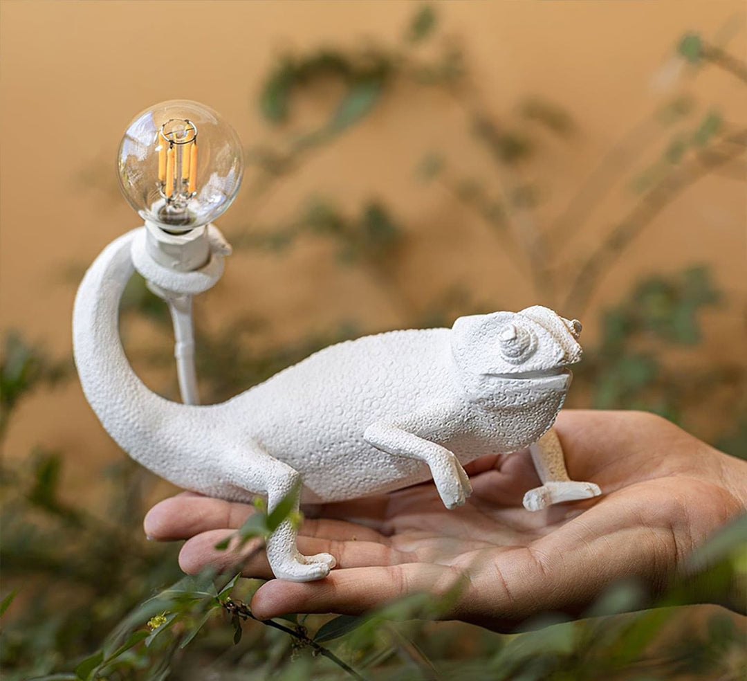 Chameleon Table Lamp - Stem & Sill