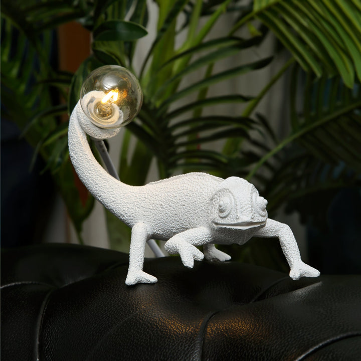 Chameleon Table Lamp - Stem & Sill