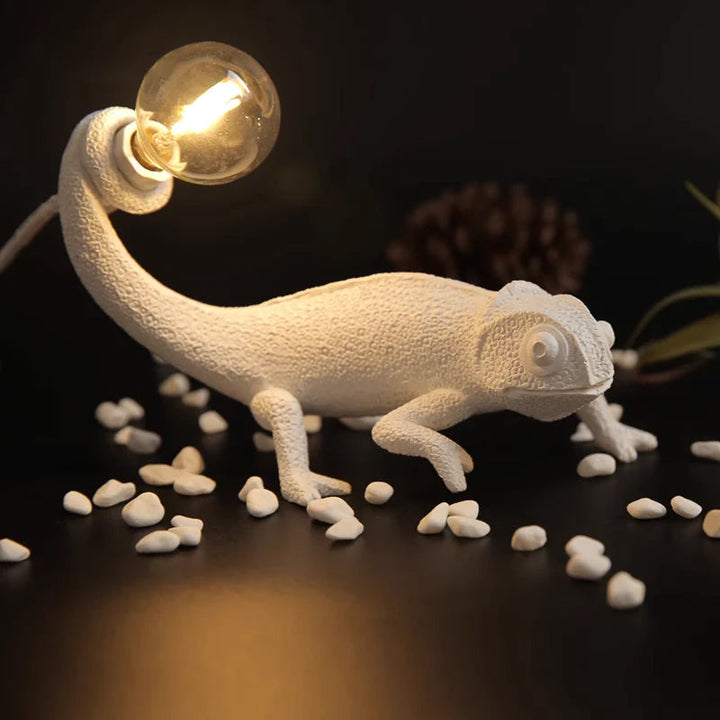 Chameleon Table Lamp - Stem & Sill