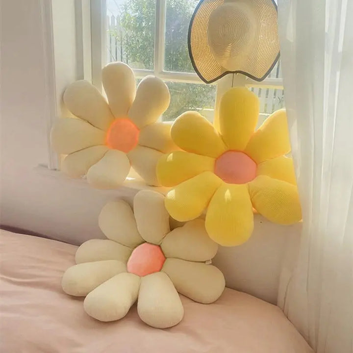 Flower-Shaped Decorative Cushion - Stem & Sill