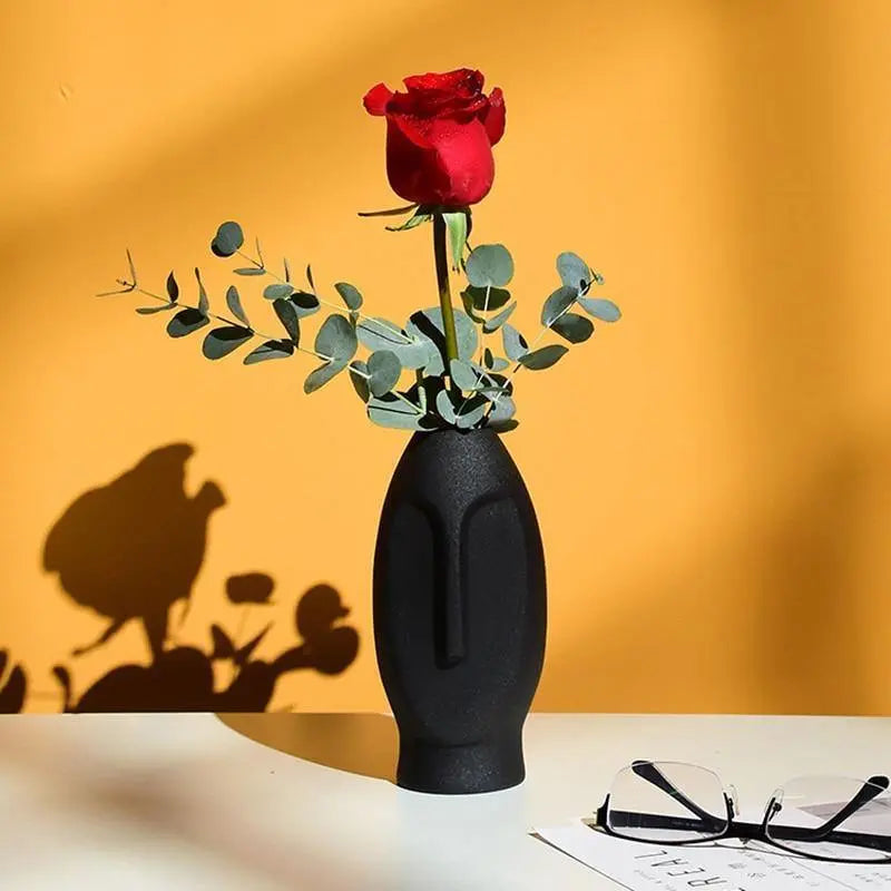 Innovative Lengthy Face Ceramic Vase - Stem & Sill