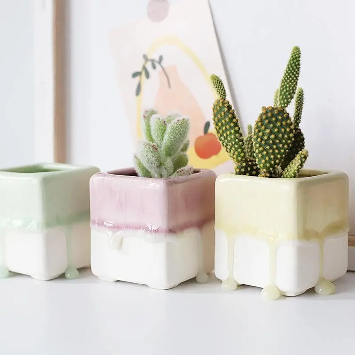 Marshmallow Drip Pots - Stem & Sill