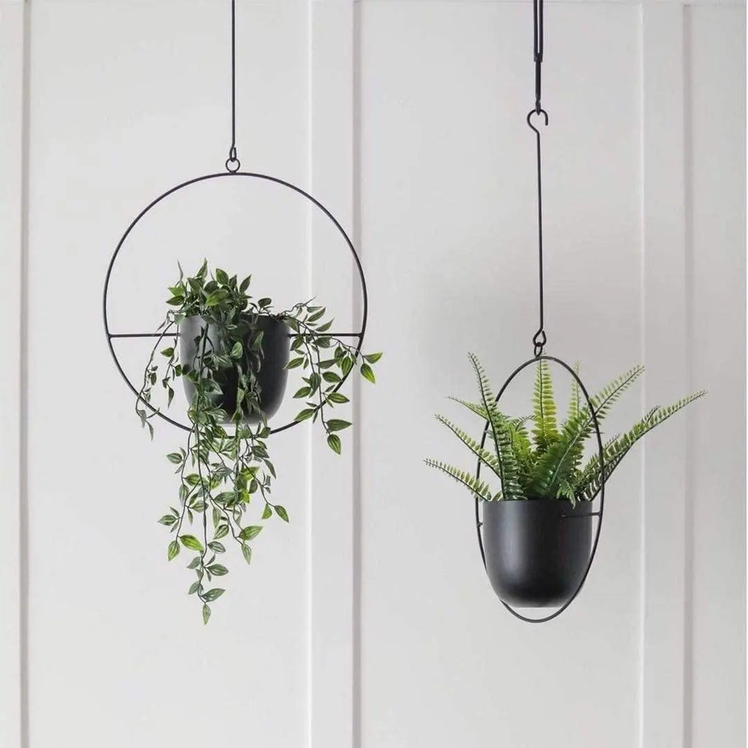 Metal Hanging Planter - Stem & Sill