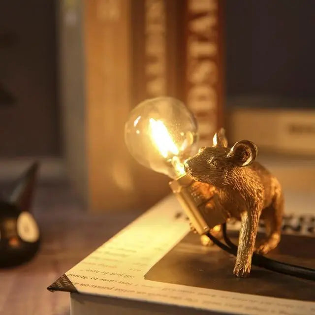 The Mouse Lamp Gold Crouching - Stem & Sill