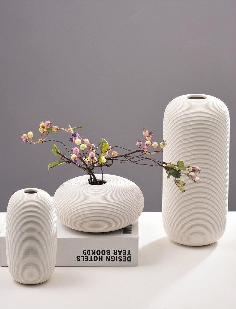 Simplicity White Ceramic Vase Stem & Sill